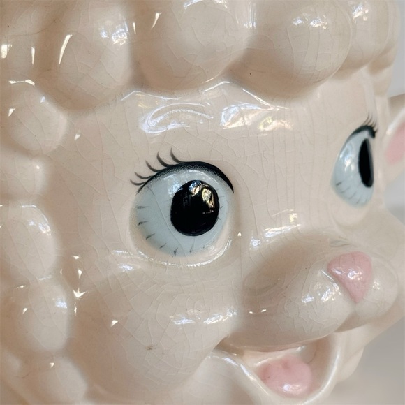 SOLD‼️‼️Vintage Cute Kitsch Baby Lamb Head Wall Pocket Vase Handmade - Picture 6 of 7